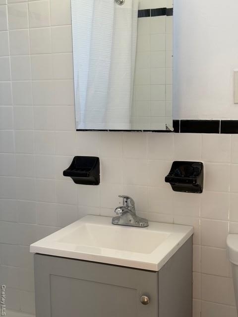 88th Avenue - Photo 9