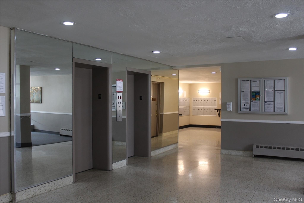 88th Avenue - Photo 4