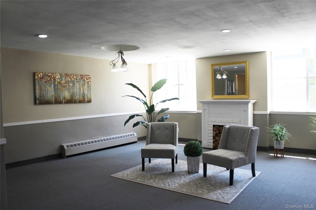 88th Avenue - Photo 3