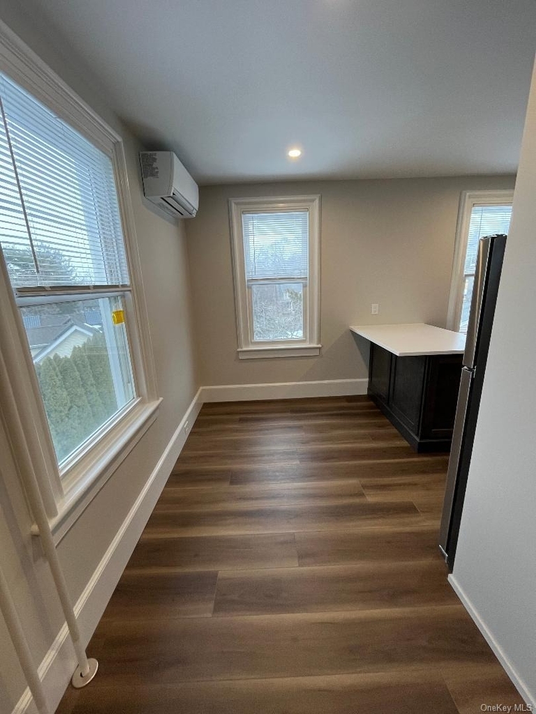 19 Hudson Terrace - Photo 4