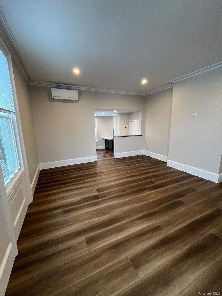 19 Hudson Terrace - Photo 6