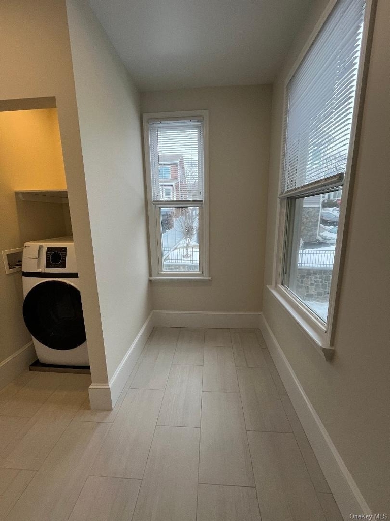 19 Hudson Terrace - Photo 10
