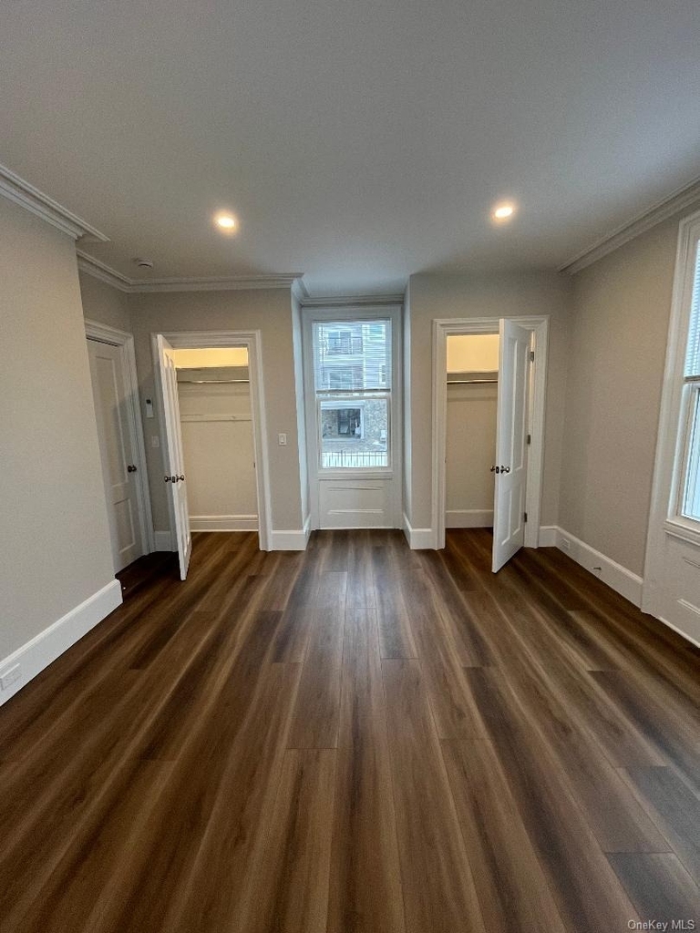 19 Hudson Terrace - Photo 8