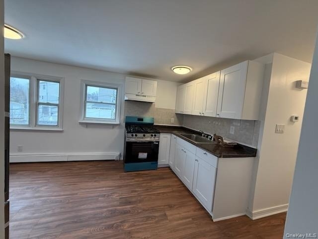 161 Glen Cove Avenue - Photo 1