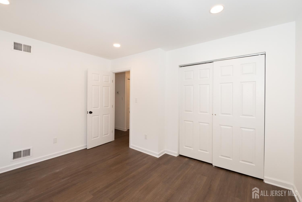 801 Woodbridge Commons Way - Photo 14