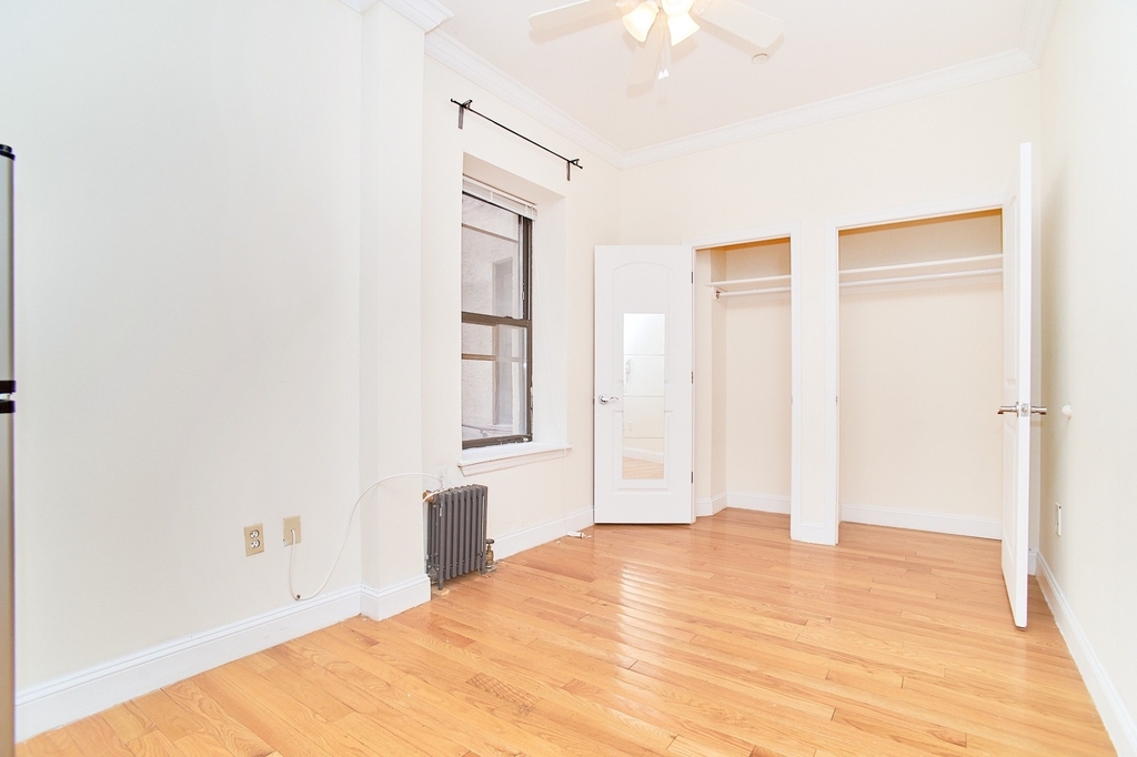 560 W 144th Street - Photo 3