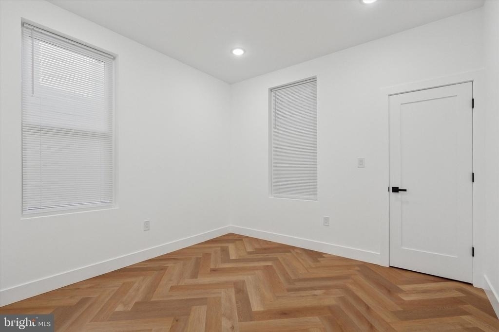 1438 Tasker Street - Photo 14