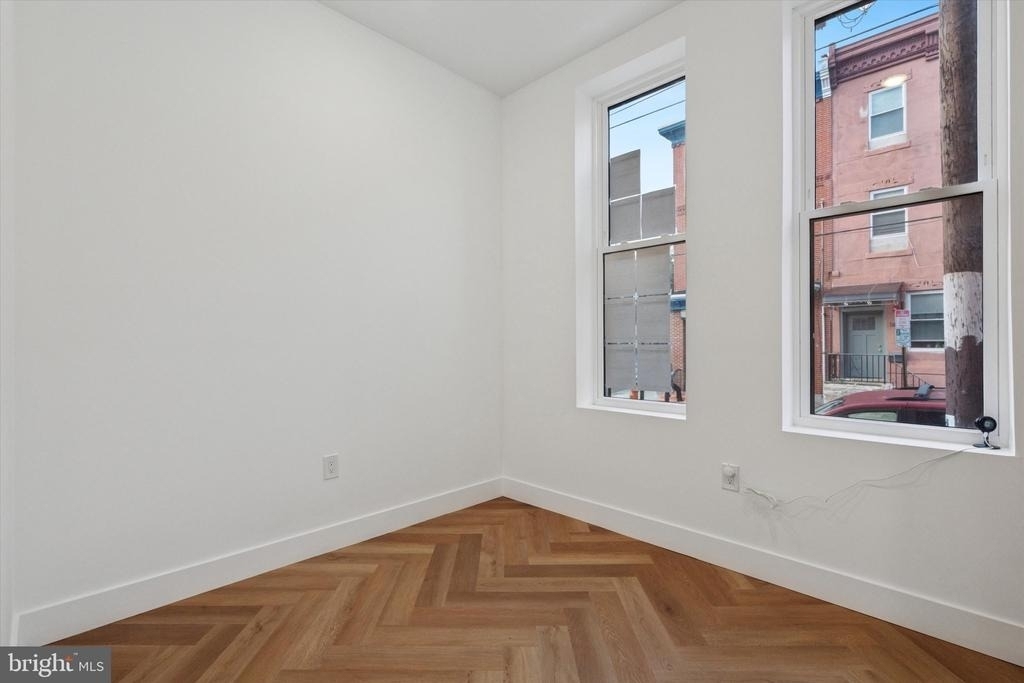 1438 Tasker Street - Photo 7