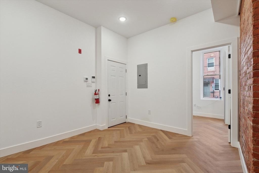 1438 Tasker Street - Photo 5
