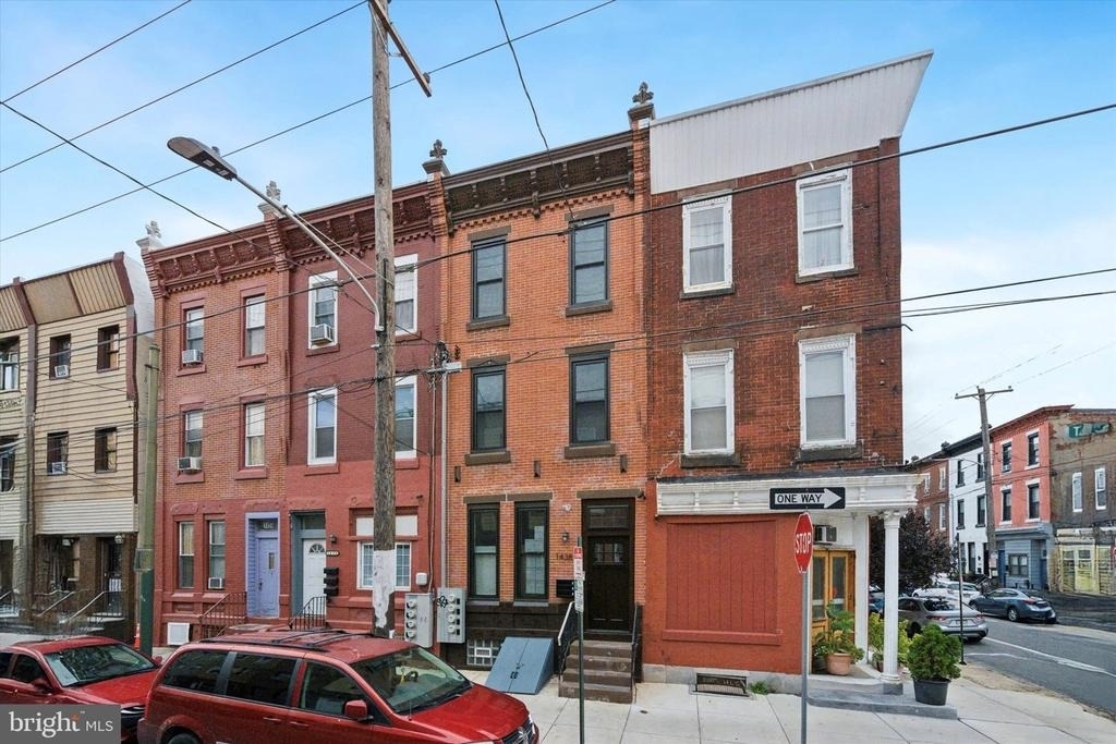 1438 Tasker Street - Photo 0