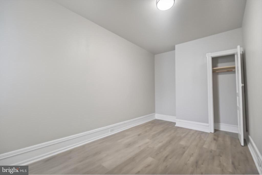 5437 Webster Street - Photo 9