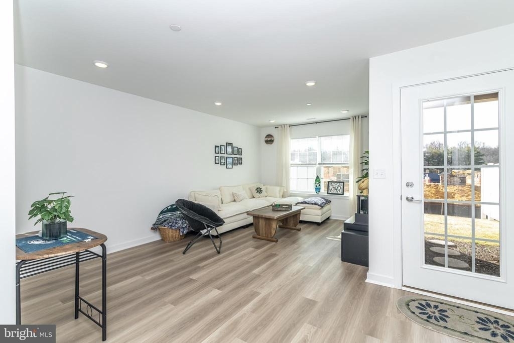 41 Barnes Way - Photo 6