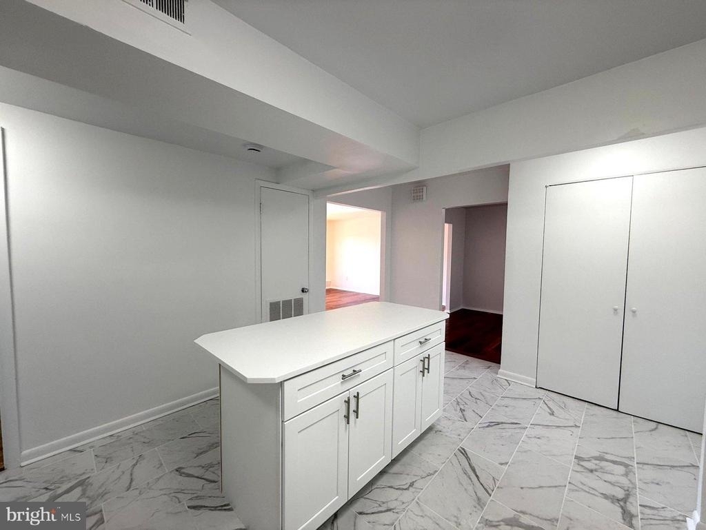 606 Cooper Landing Road - Photo 4