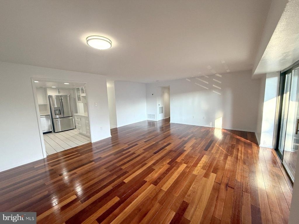 606 Cooper Landing Road - Photo 4