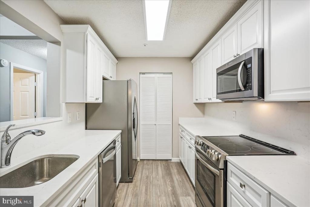 12901 Churchill Ridge Circle - Photo 1