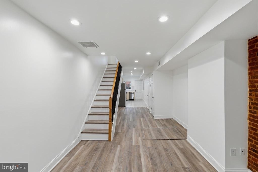 458 E Federal Street - Photo 4