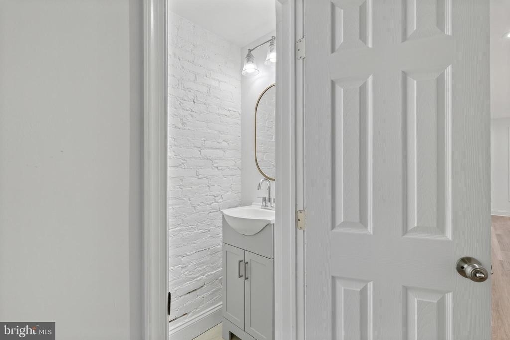 458 E Federal Street - Photo 9