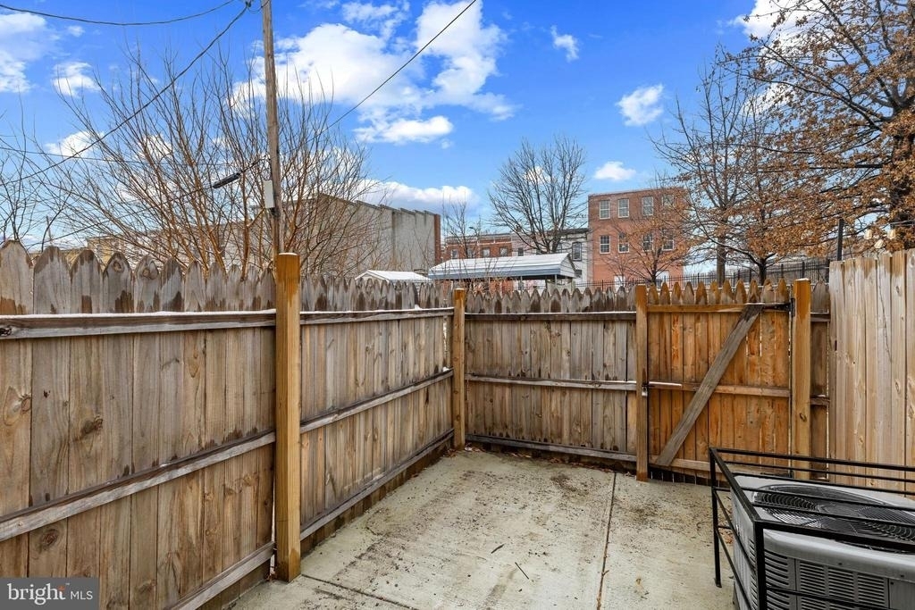 458 E Federal Street - Photo 24