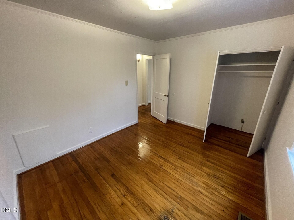 322 Angier Avenue - Photo 9