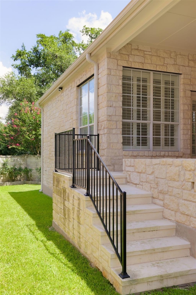4101 Triple Crown Ct - Photo 19