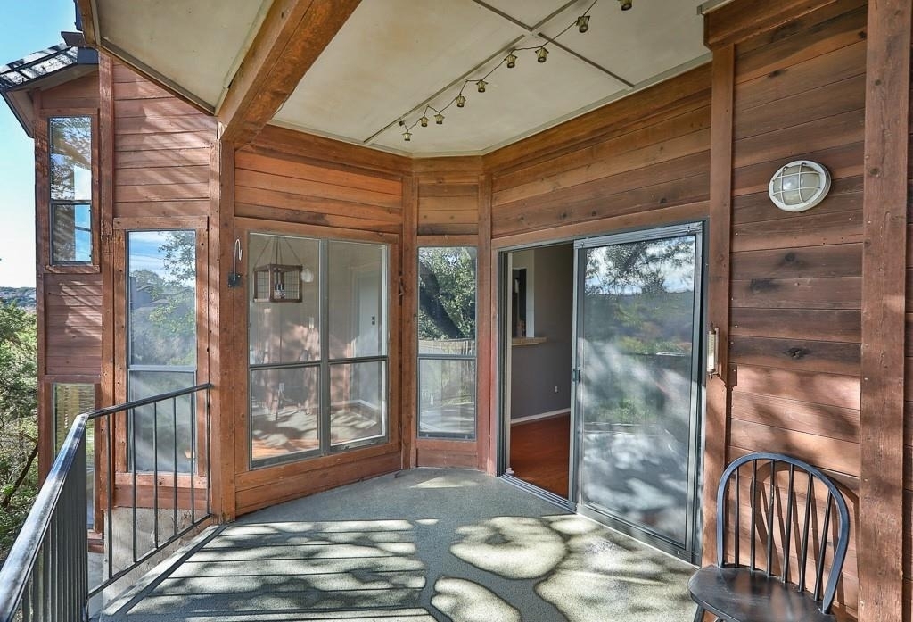 4711 Spicewood Springs Rd - Photo 16