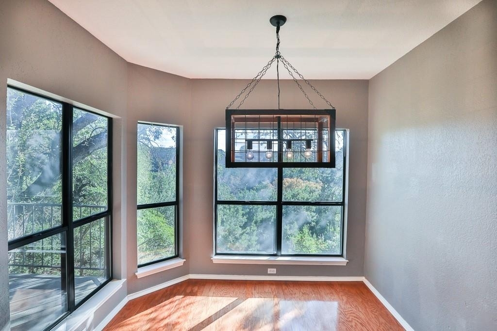 4711 Spicewood Springs Rd - Photo 5
