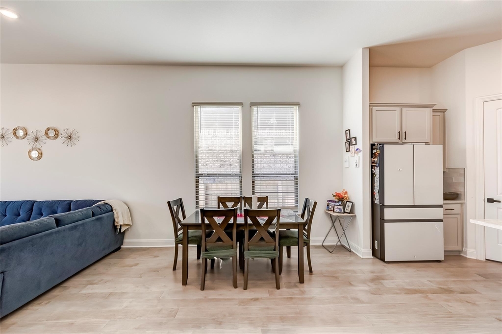 2824 Stone Branch Dr - Photo 13