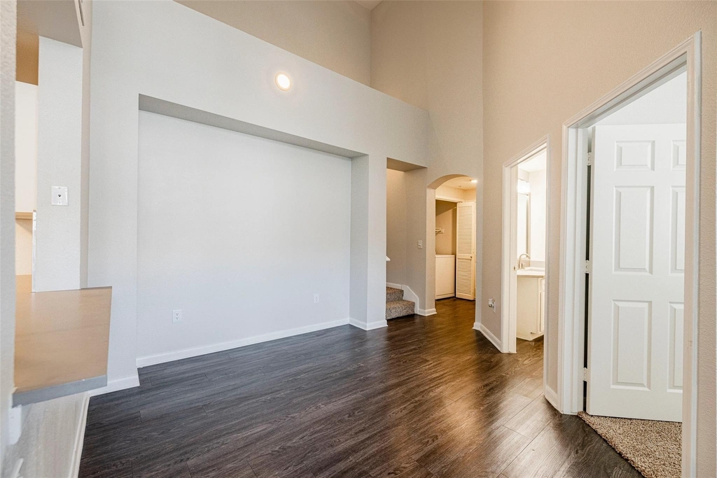 12215 Hunters Chase Dr - Photo 7