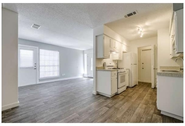 5009 Copperbend Blvd - Photo 1