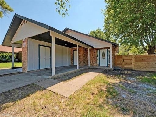 5009 Copperbend Blvd - Photo 0