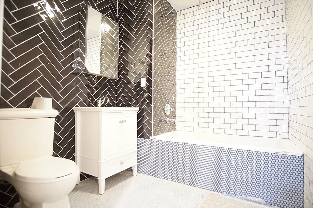 1080 Rogers Avenue - Photo 3