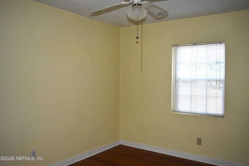 2836 Ionic Avenue - Photo 15