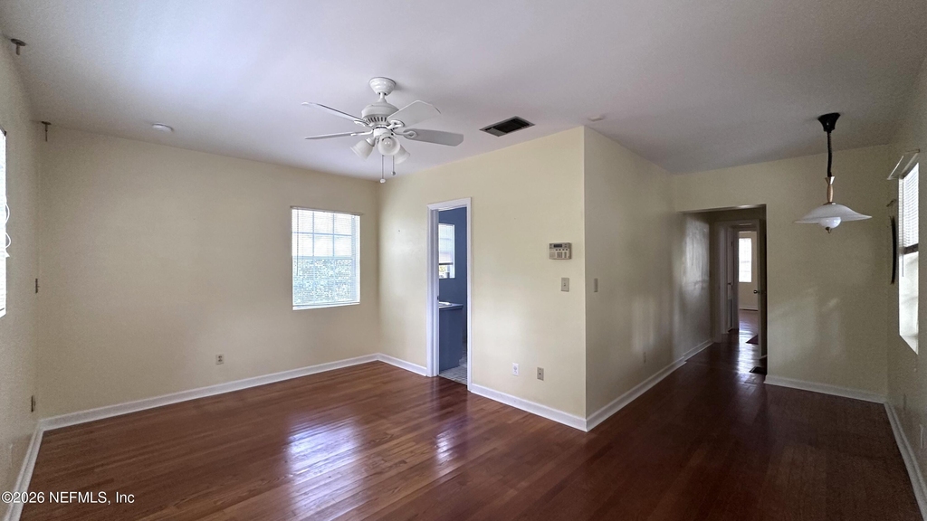 2836 Ionic Avenue - Photo 9