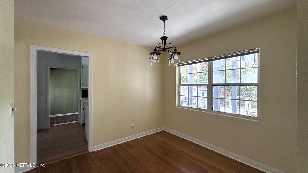 2836 Ionic Avenue - Photo 5