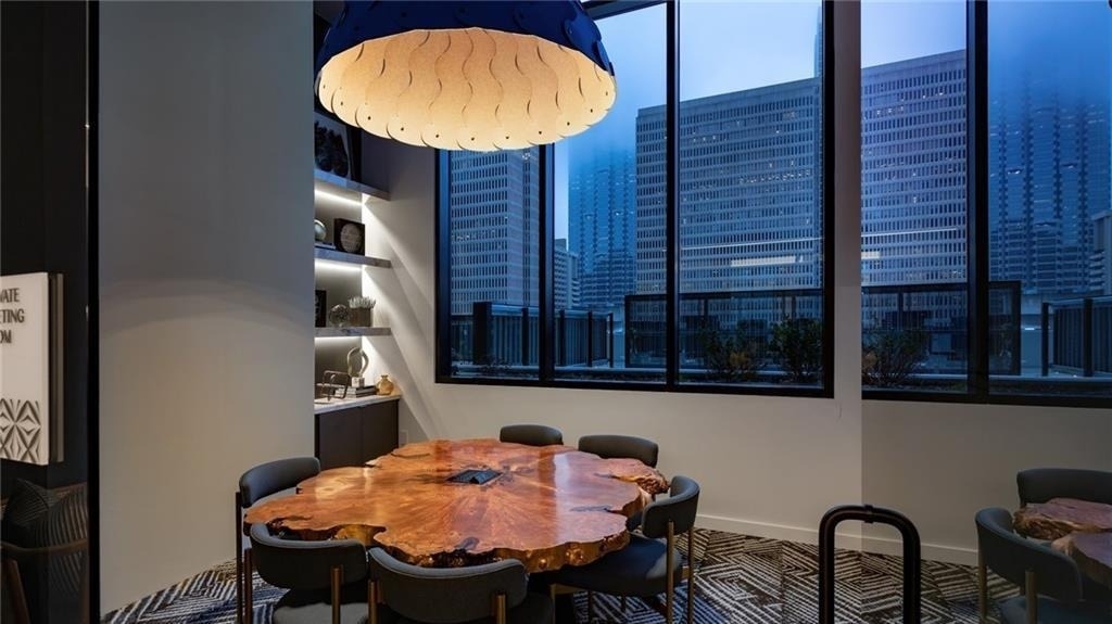 161 Peachtree Center Avenue Ne - Photo 3