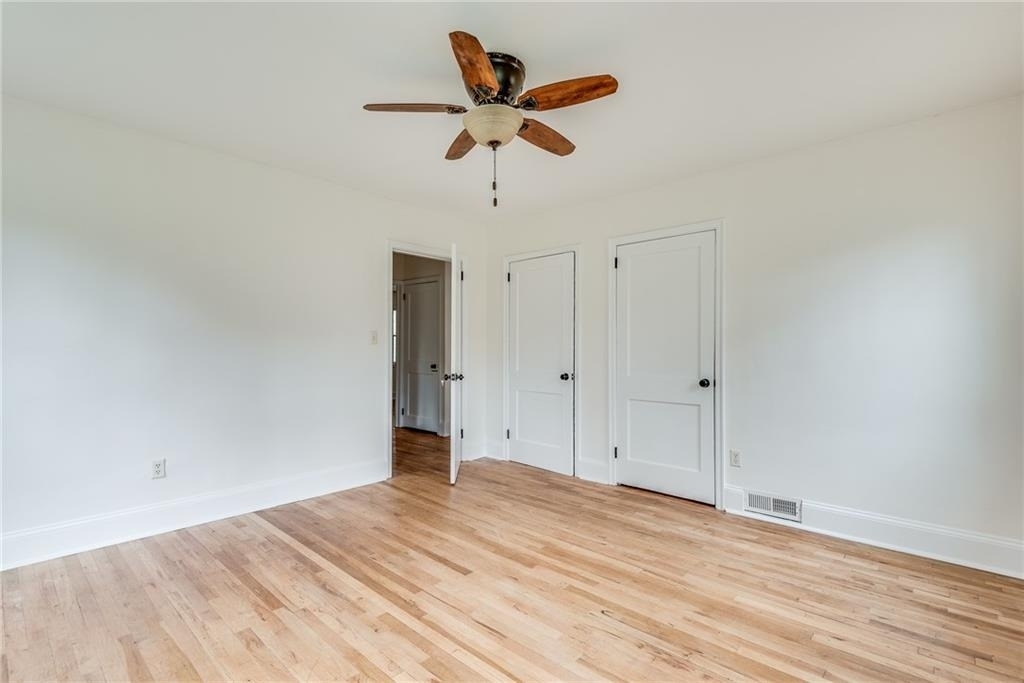 1287 Eastland Road Se - Photo 25