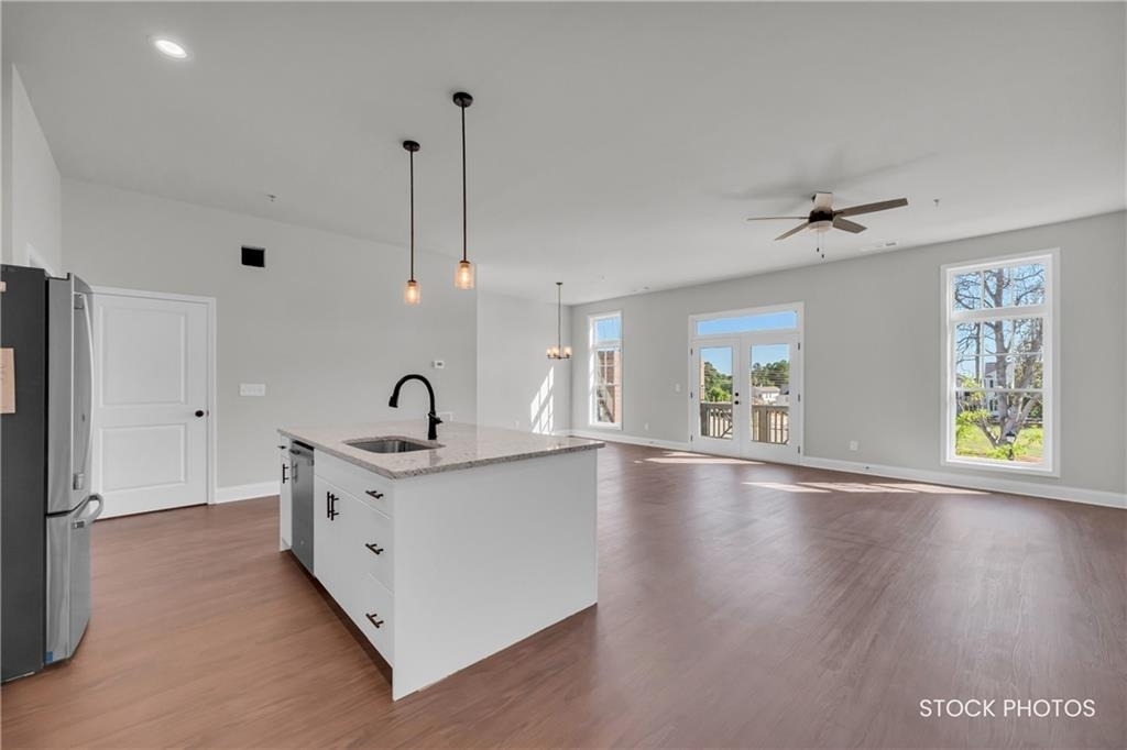 1038 Homestead Way Street - Photo 6