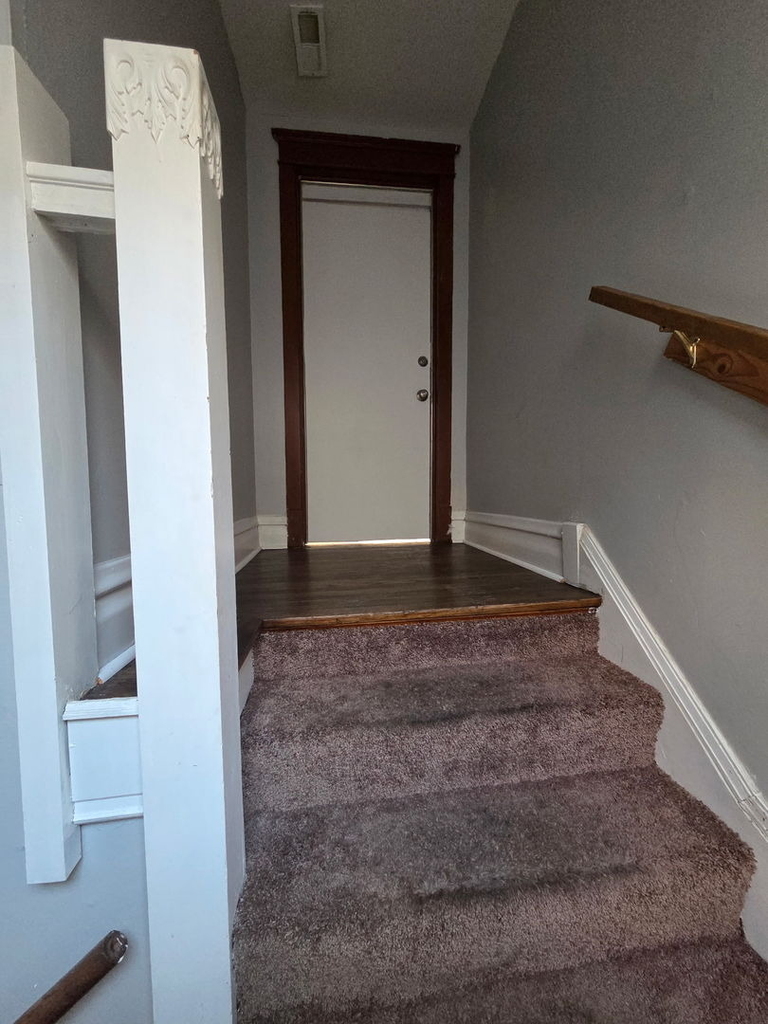 2704 E 77th Street - Photo 10