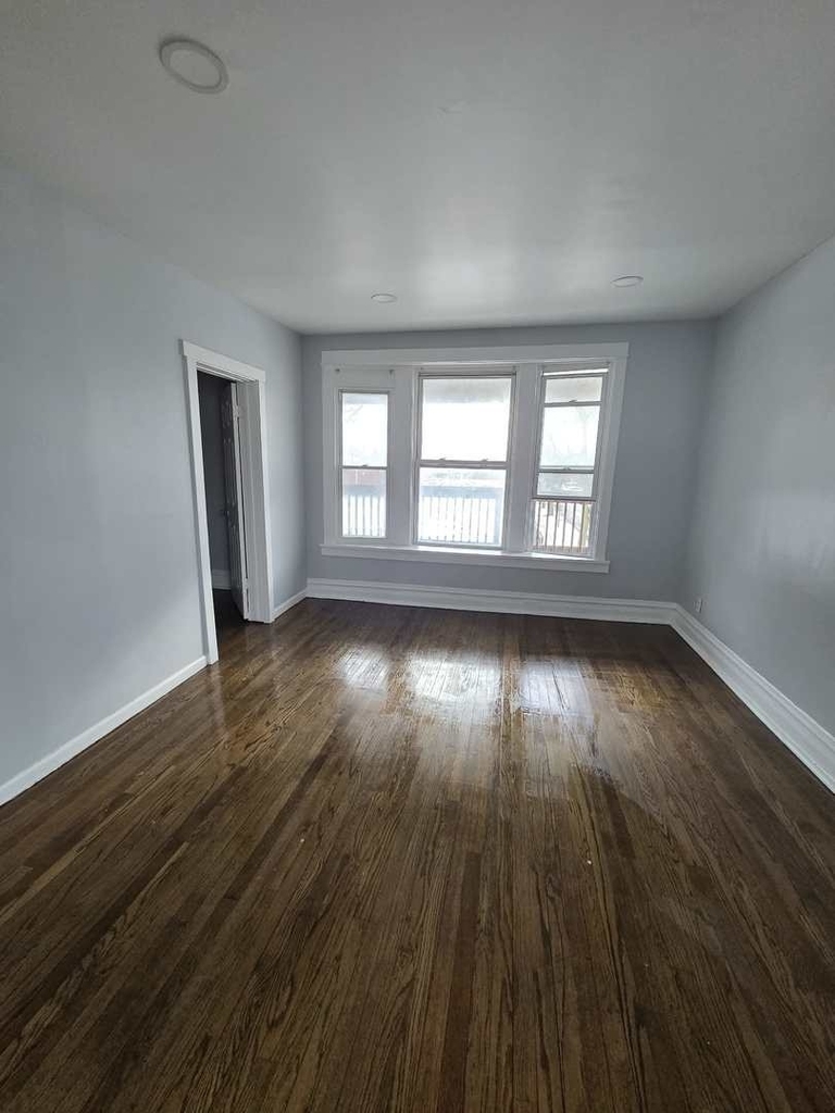 2704 E 77th Street - Photo 1