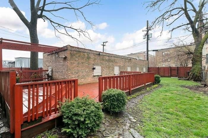 420 N Pine Avenue - Photo 3