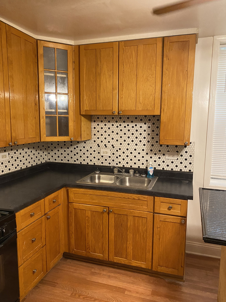 8324 S Baker Avenue - Photo 3