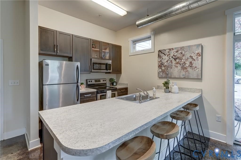 1020 Porter Street - Photo 12