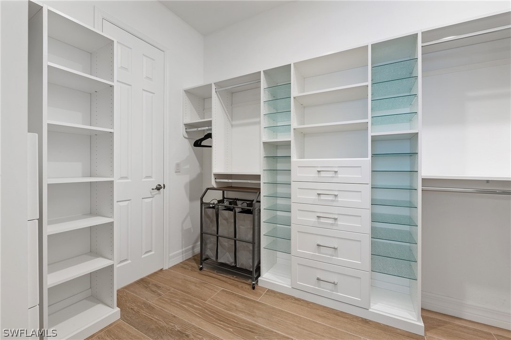 13528 Blue Bay Circle - Photo 16