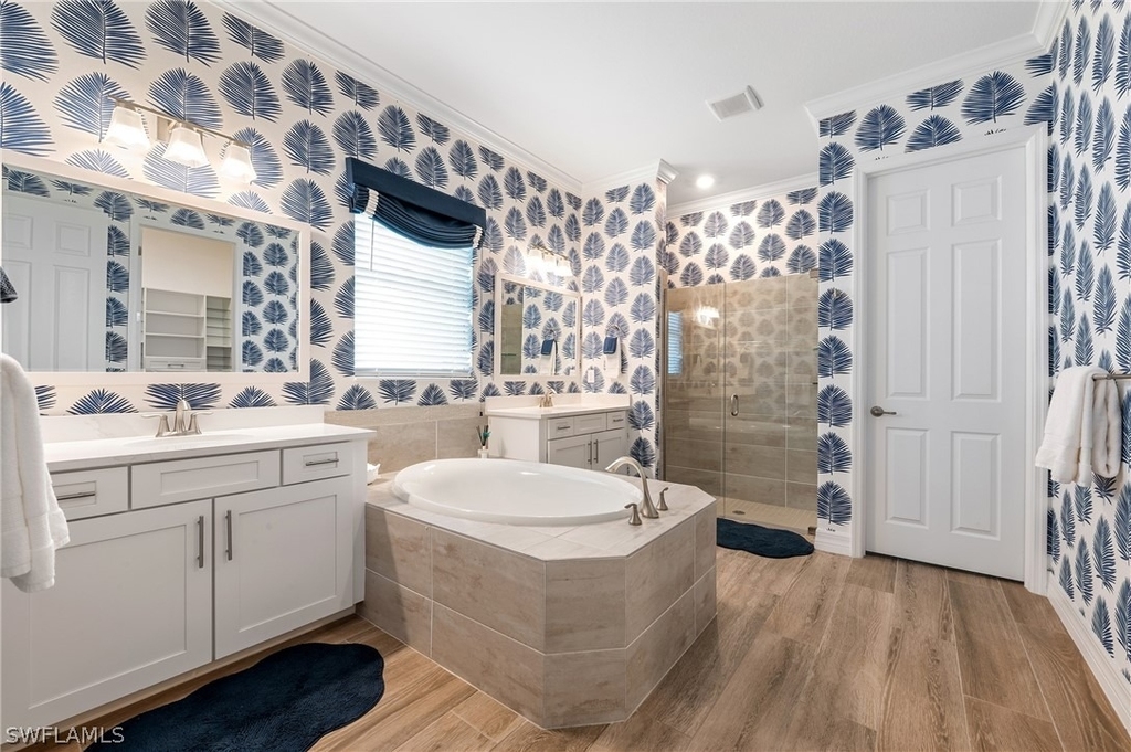 13528 Blue Bay Circle - Photo 14
