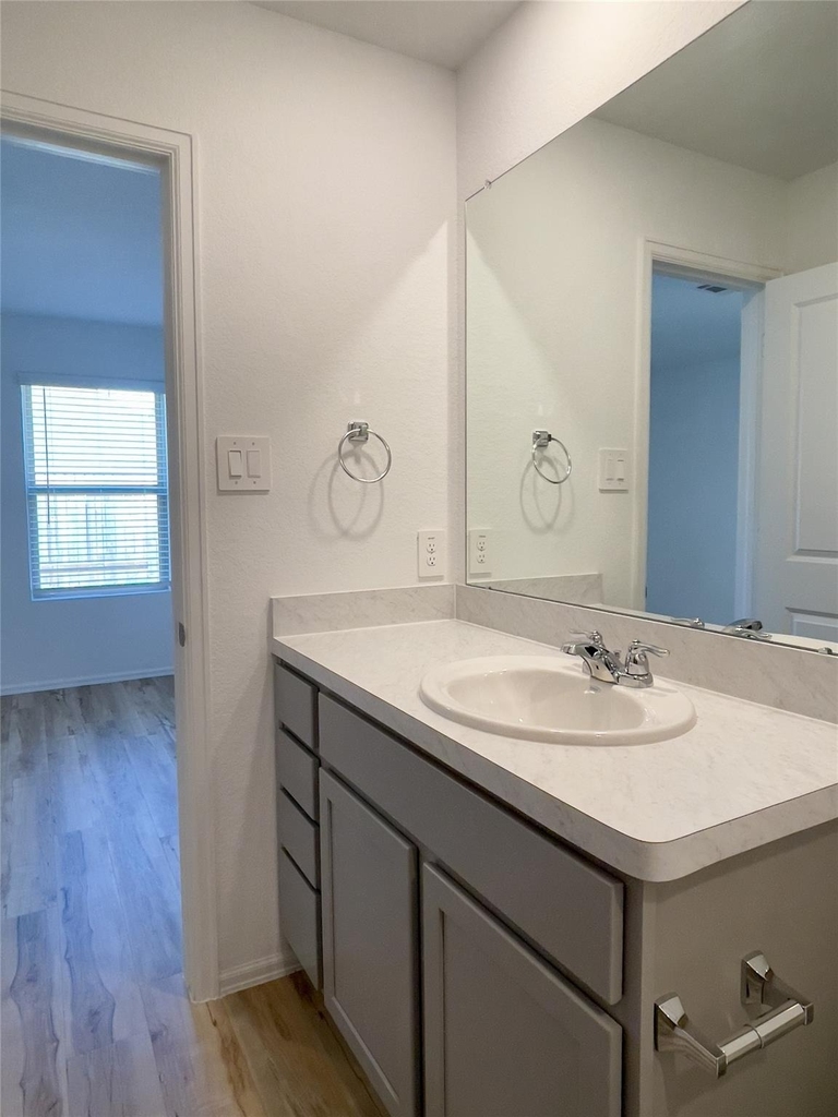 21811 Hickory Springs Court - Photo 19