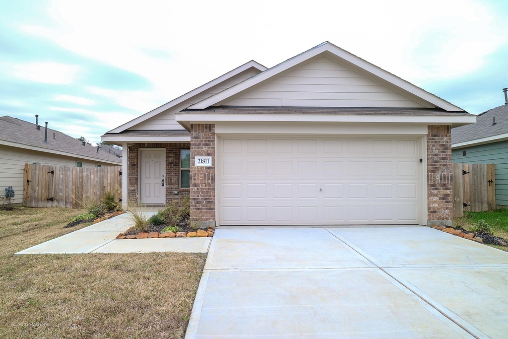21811 Hickory Springs Court - Photo 26