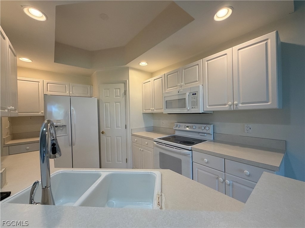 14999 Rivers Edge Court - Photo 32