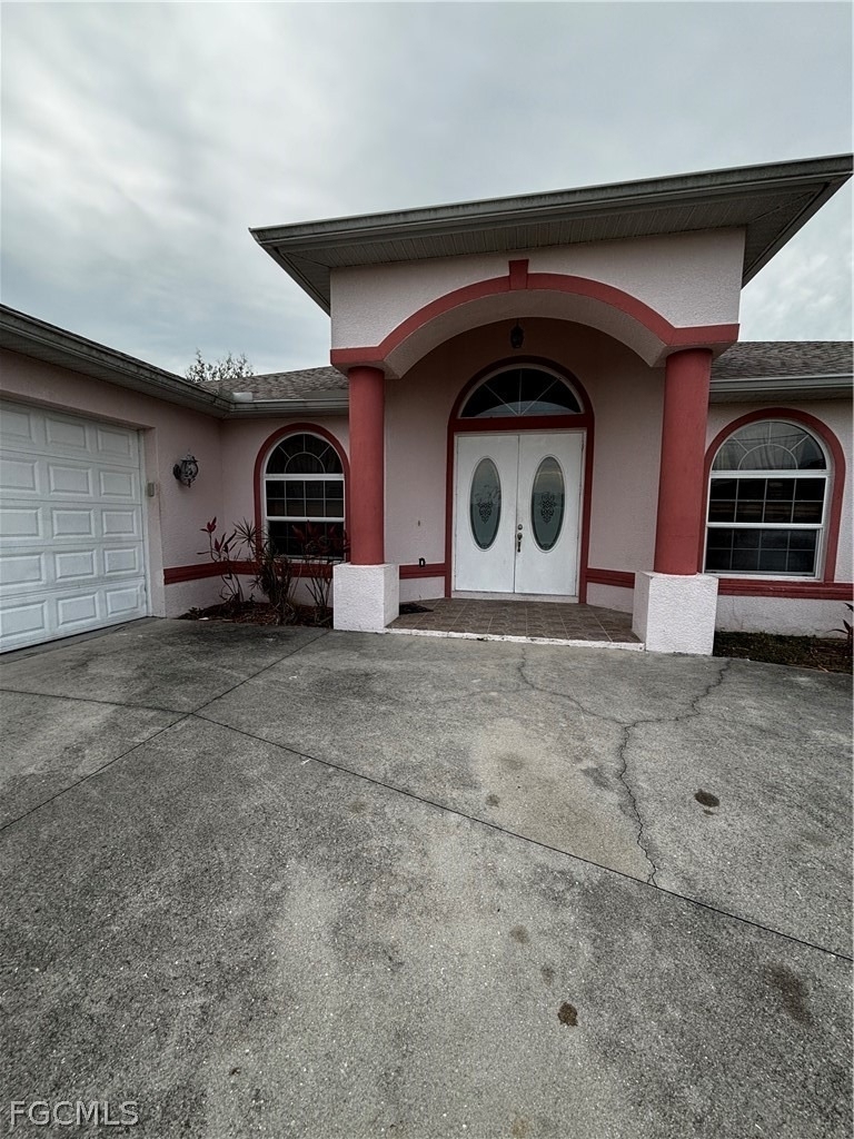 903 Unice Avenue N - Photo 0