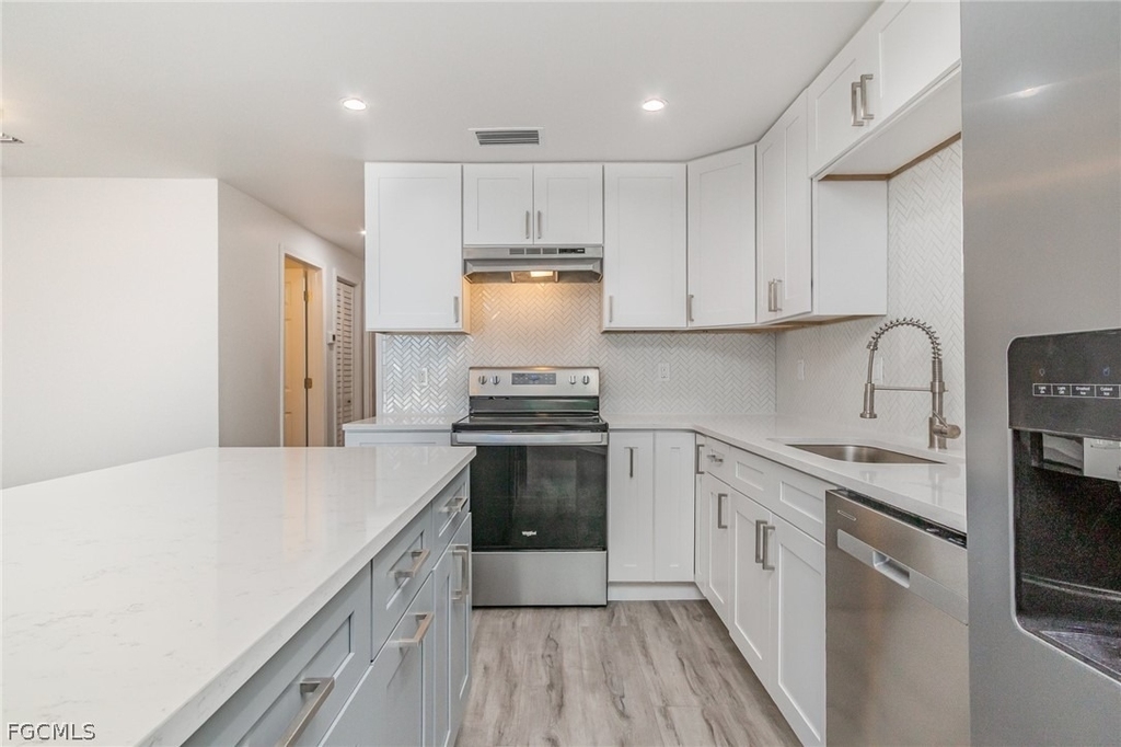 1300 Estero Boulevard - Photo 9