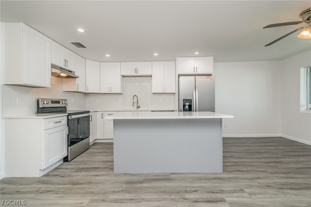 1300 Estero Boulevard - Photo 7